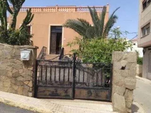 Casa rústica / Caserío en Venta en Turre