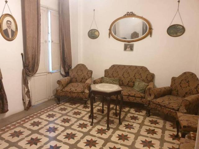 Casa rústica / Caserío en Venta en Ubrique