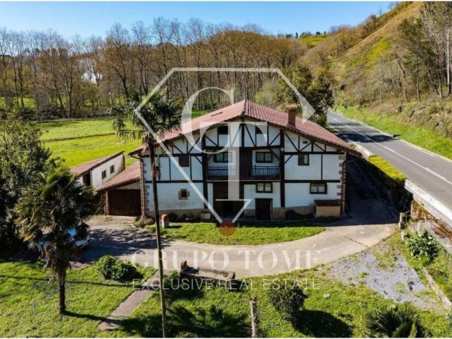 Casa rústica / Caserío en Venta en Usurbil