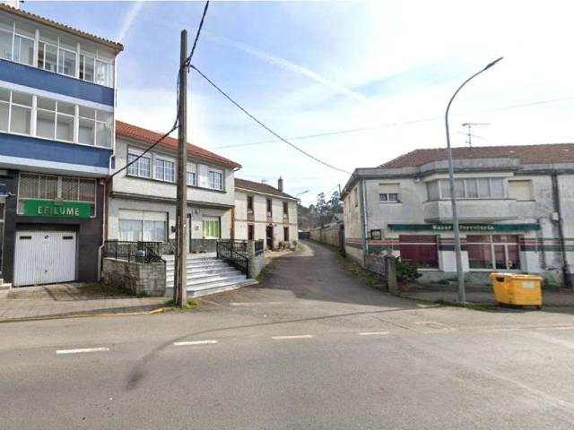 Casa rústica / Caserío en Venta en Val do Dubra