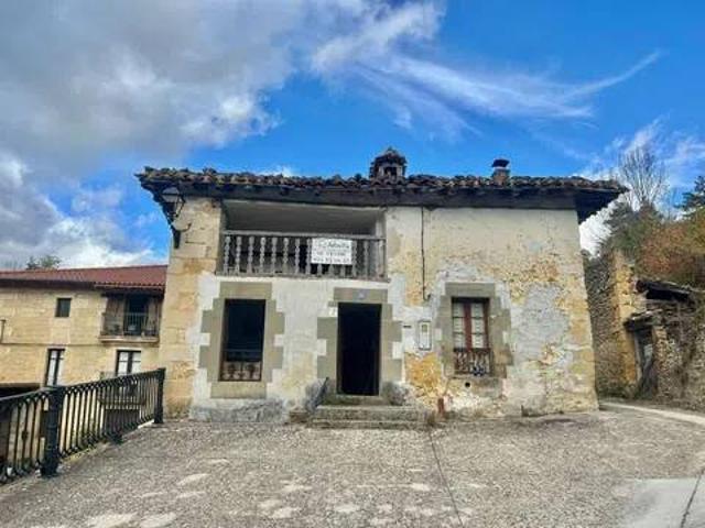 Casa rústica / Caserío en Venta en Valdegovía Gaubea