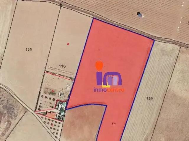 Casa rústica / Caserío en Venta en Valdepeñas