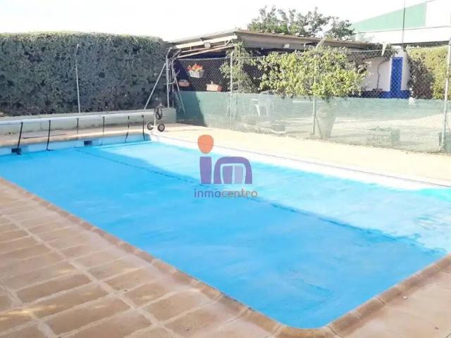 Casa rústica / Caserío en Venta en Valdepeñas
