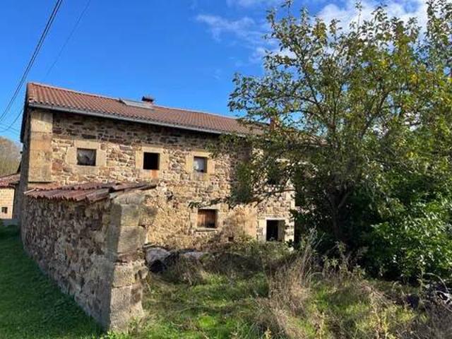 Casa rústica / Caserío en Venta en Valderredible
