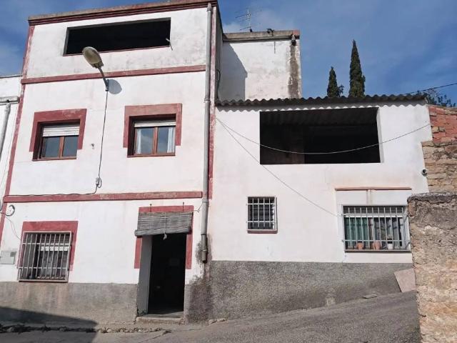 Casa rústica / Caserío en Venta en Vall d'Alba