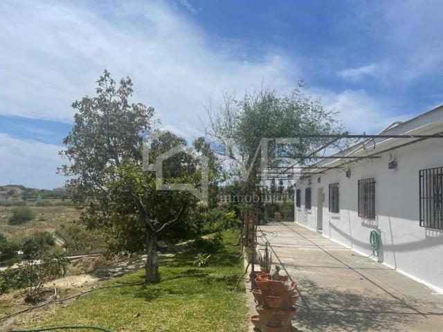 Casa rústica / Caserío en Venta en Vélez Málaga