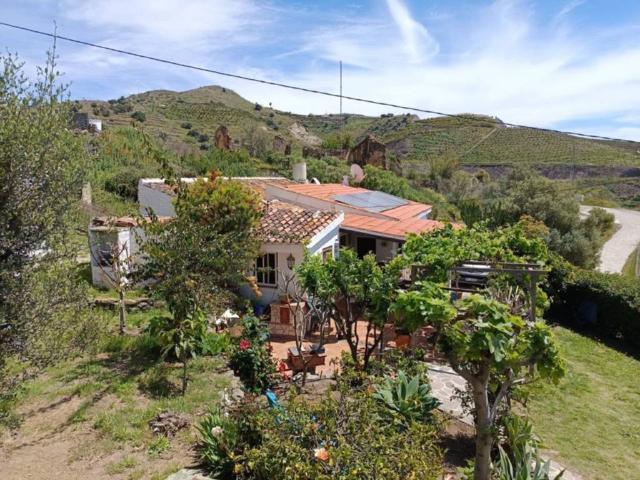 Casa rústica / Caserío en Venta en Vélez Málaga
