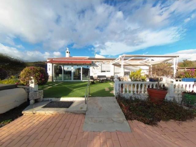 Casa rústica / Caserío en Venta en Vélez Málaga