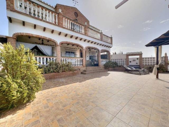 Casa rústica / Caserío en Venta en Vélez Málaga