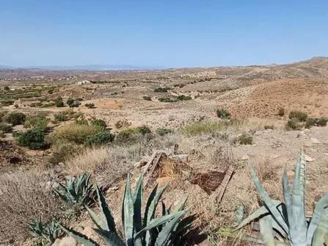 Casa rústica / Caserío en Venta en Vélez Rubio