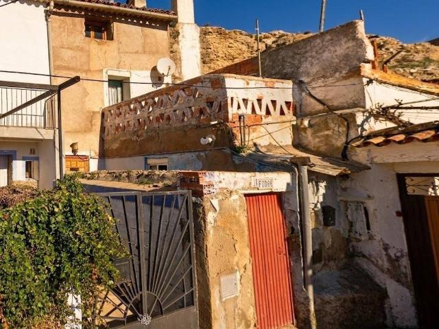 Casa rústica / Caserío en Venta en Velilla de Jiloca