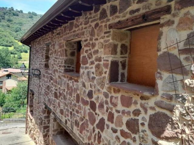 Casa rústica / Caserío en Venta en Viniegra de Abajo