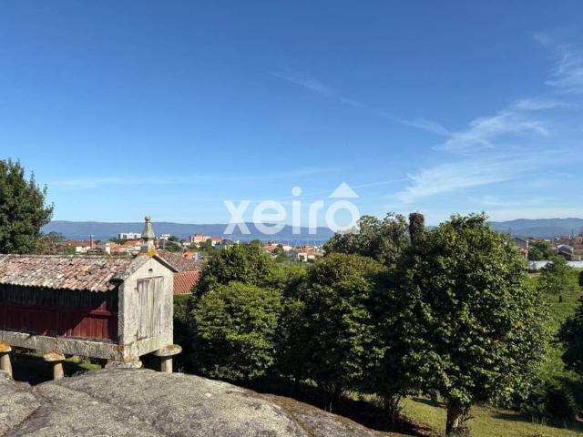 Casa rústica / Caserío en Venta en Vilagarcía de Arousa