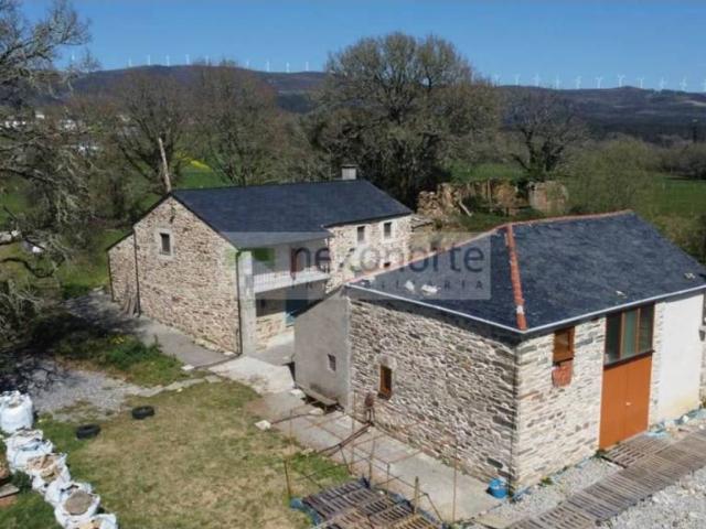 Casa rústica / Caserío en Venta en Vilalba