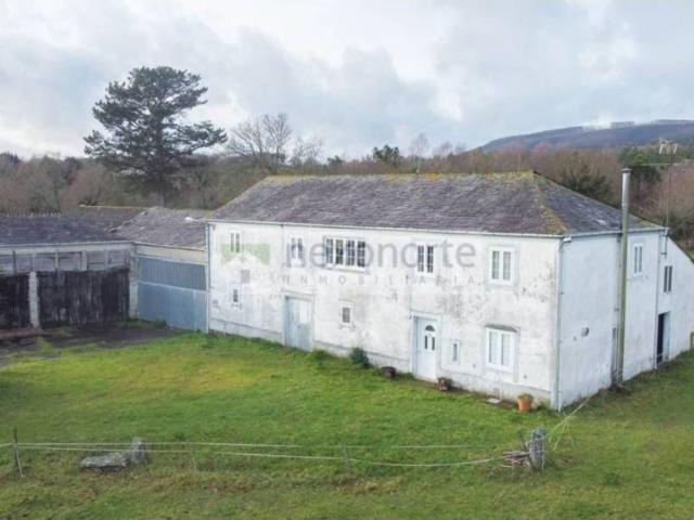 Casa rústica / Caserío en Venta en Vilalba