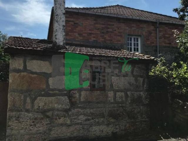 Casa rústica / Caserío en Venta en Vilamarín