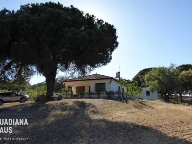 Casa rústica / Caserío en Venta en Villanueva de los Castillejos