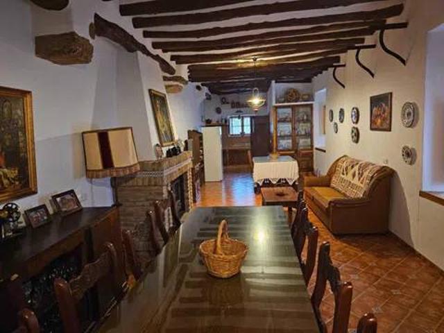 Casa rústica / Caserío en Venta en Villanueva del Rosario