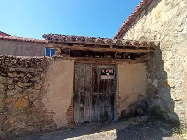 Casa rústica / Caserío en Venta en Villafranca de La Sierra
