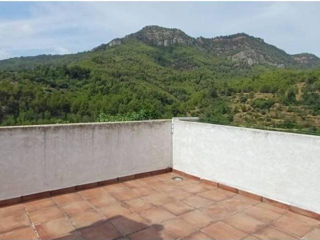 Casa rústica / Caserío en Venta en Villahermosa del Río