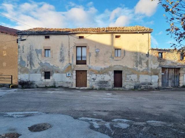 Casa rústica / Caserío en Venta en Villarcayo de Merindad de Castilla La Vieja