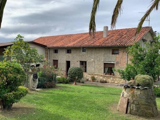 Casa rústica / Caserío en Venta en Villaviciosa