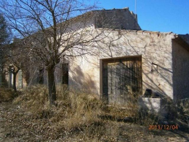 Casa rústica / Caserío en Venta en Yecla
