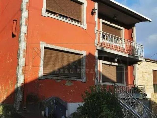 Casa rústica / Caserío en Venta en Zas