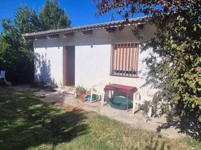 Casa rústica / Caserío en Venta en Zuera