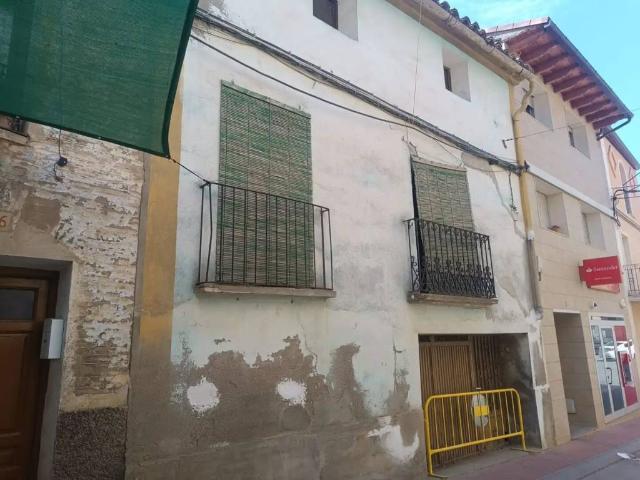 Casa rústica / Caserío en Venta en Almunia de San Juan