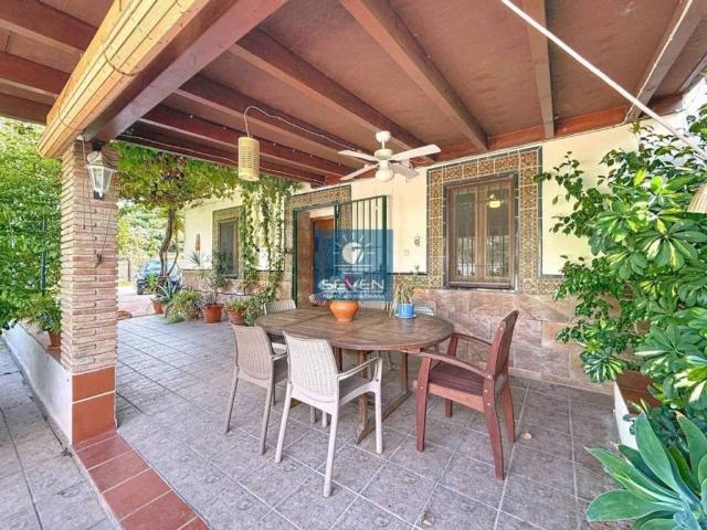 Casa rústica / Caserío en Venta en Almuñécar