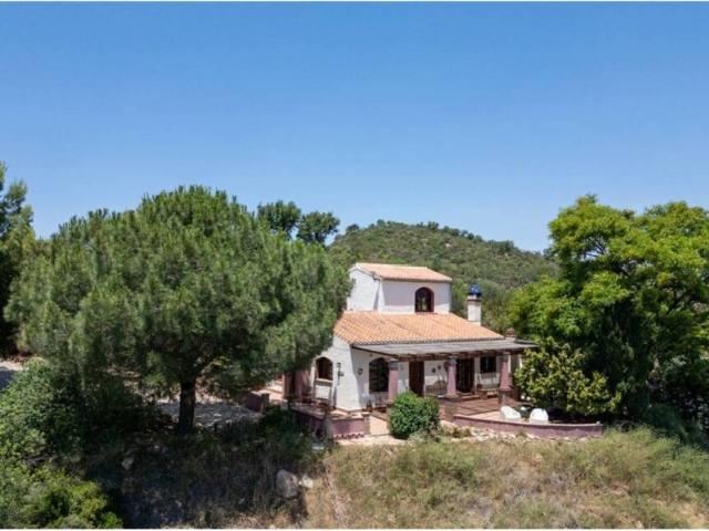 Casa rústica / Caserío en Venta en Almogía