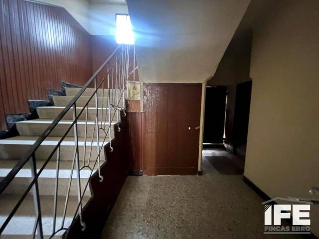 Casa rústica / Caserío en Venta en Alagón