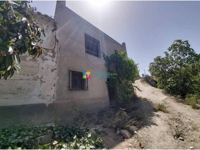 Casa rústica / Caserío en Venta en Albox
