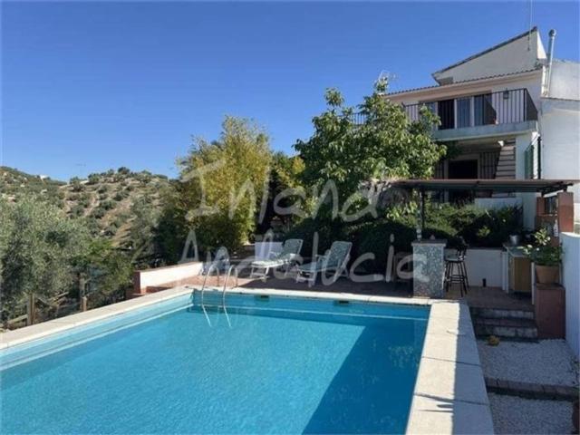 Casa rústica / Caserío en Venta en Alcalá La Real