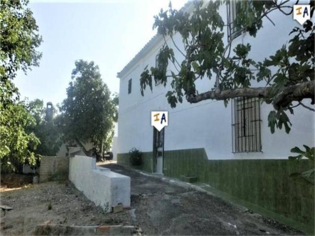 Casa rústica / Caserío en Venta en Alcaudete