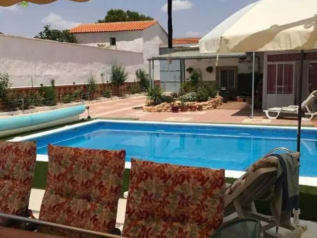 Casa rústica / Caserío en Venta en Alcázar de San Juan