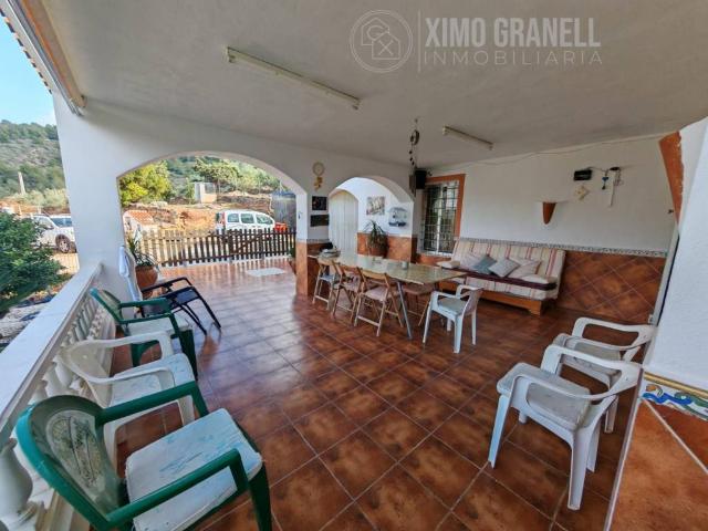 Casa rústica / Caserío en Venta en Alfondeguilla