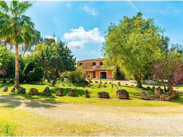 Casa rústica / Caserío en Venta en Algaida