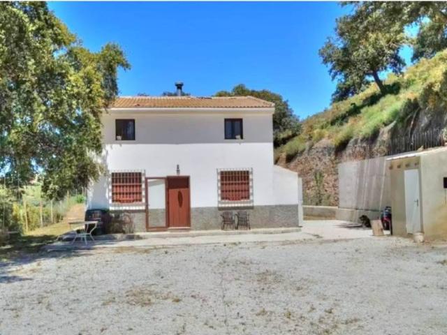 Casa rústica / Caserío en Venta en Alhama de Granada
