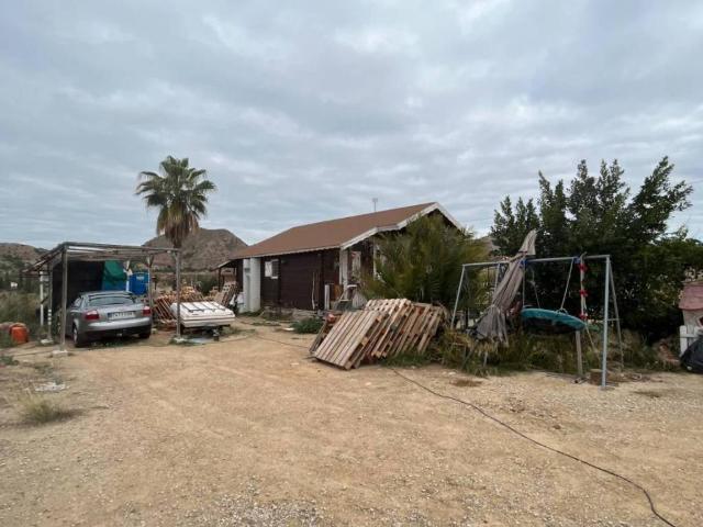 Casa rústica / Caserío en Venta en Alicante Alacant