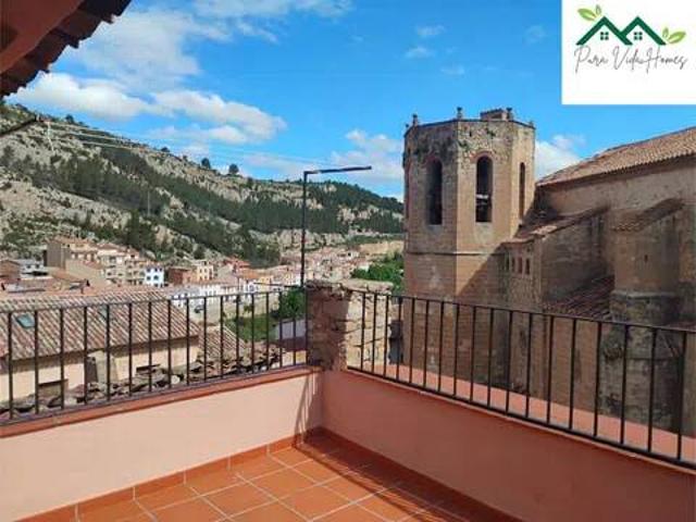 Casa rústica / Caserío en Venta en Alpuente