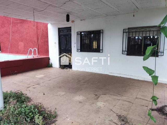 Casa rústica / Caserío en Venta en Alzira
