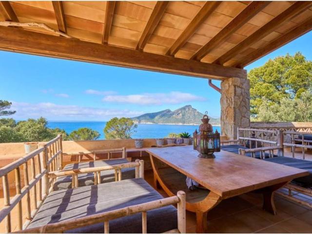 Casa rústica / Caserío en Venta en Andratx