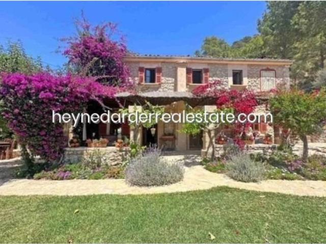 Casa rústica / Caserío en Venta en Andratx