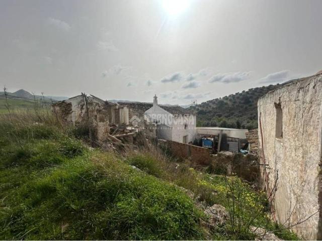 Casa rústica / Caserío en Venta en Antequera