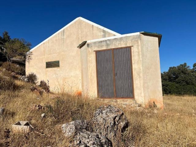 Casa rústica / Caserío en Venta en Antequera
