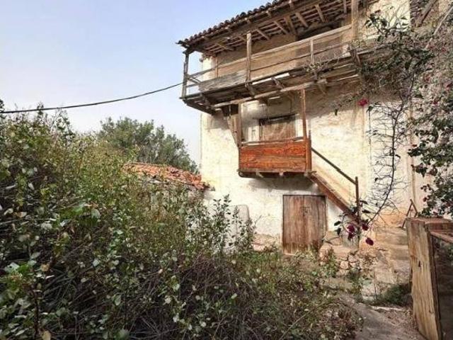 Casa rústica / Caserío en Venta en Arona