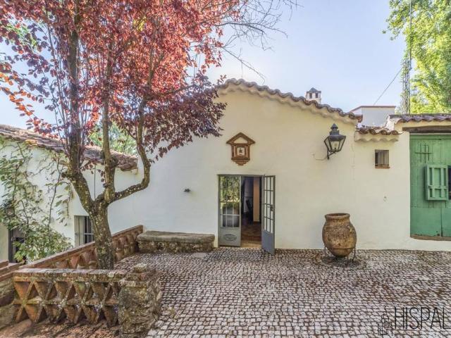 Casa rústica / Caserío en Venta en Aracena