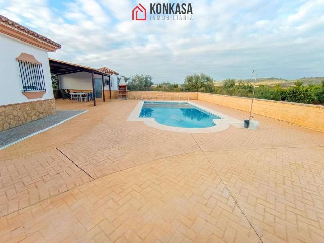 Casa rústica / Caserío en Venta en Arcos de la Frontera